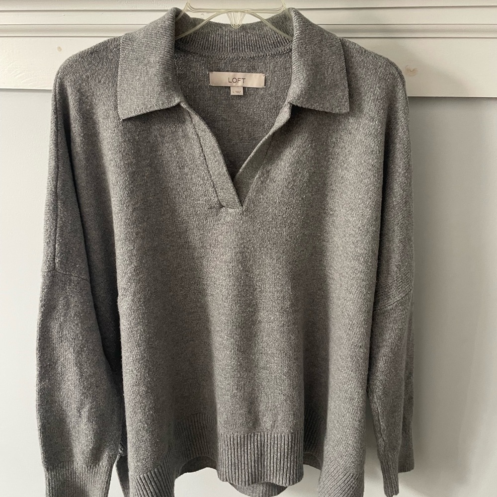 LOFT V-Neck Gray Women’s Sweater